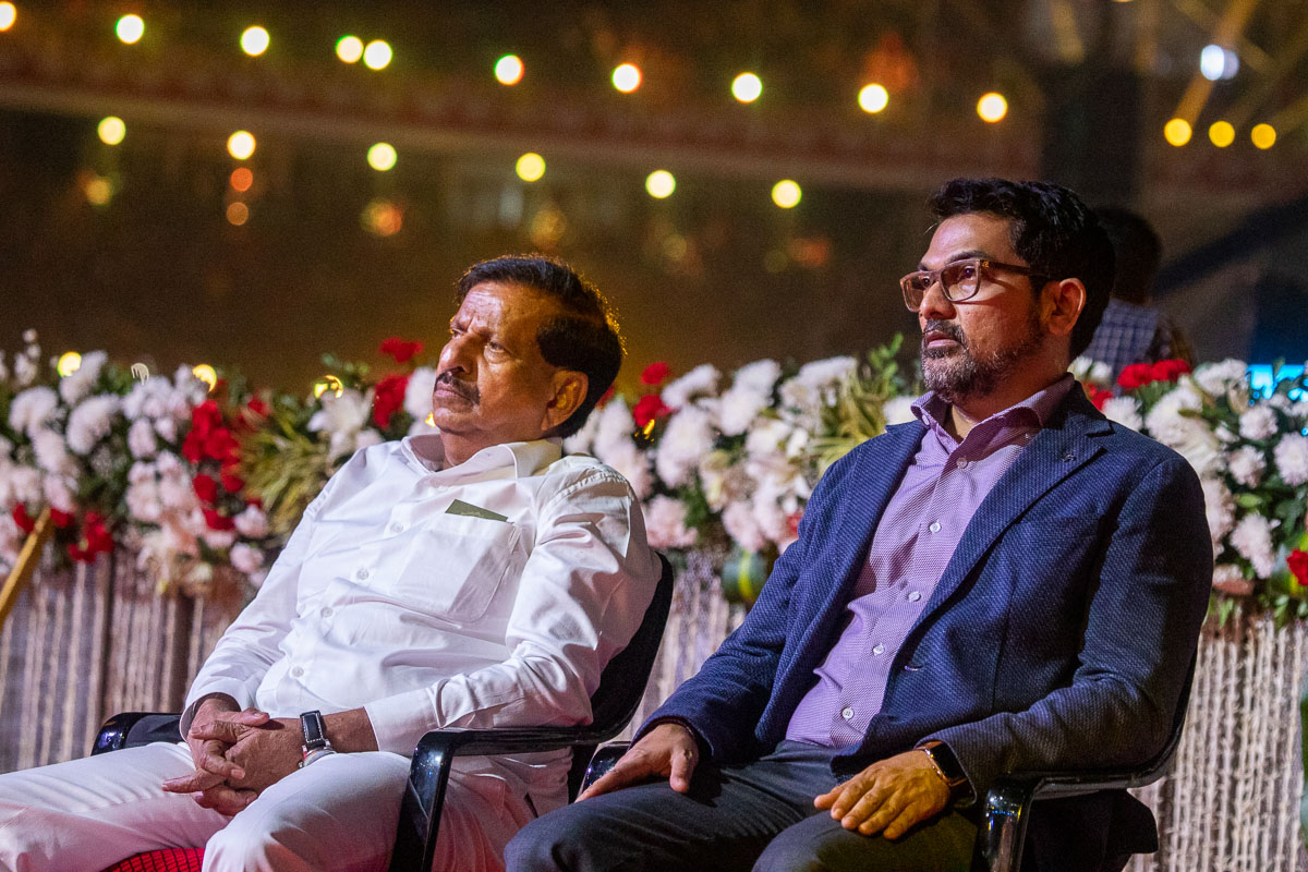 Invited guests and dignitaries during the assembly