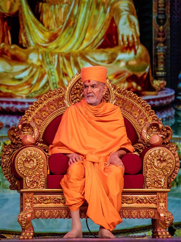 Swamishri during the assembly