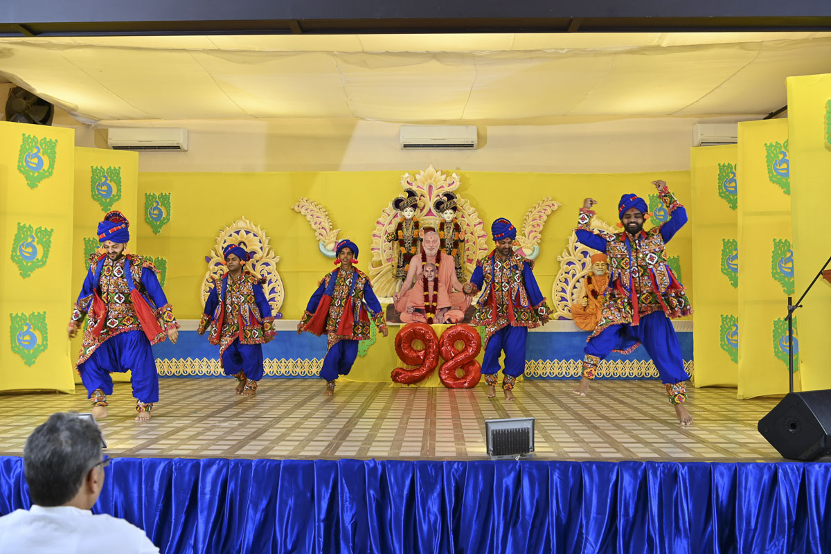 98th Birthday Celebration of Brahmaswarup Pramukh Swami Maharaj, Dar-es-Salaam