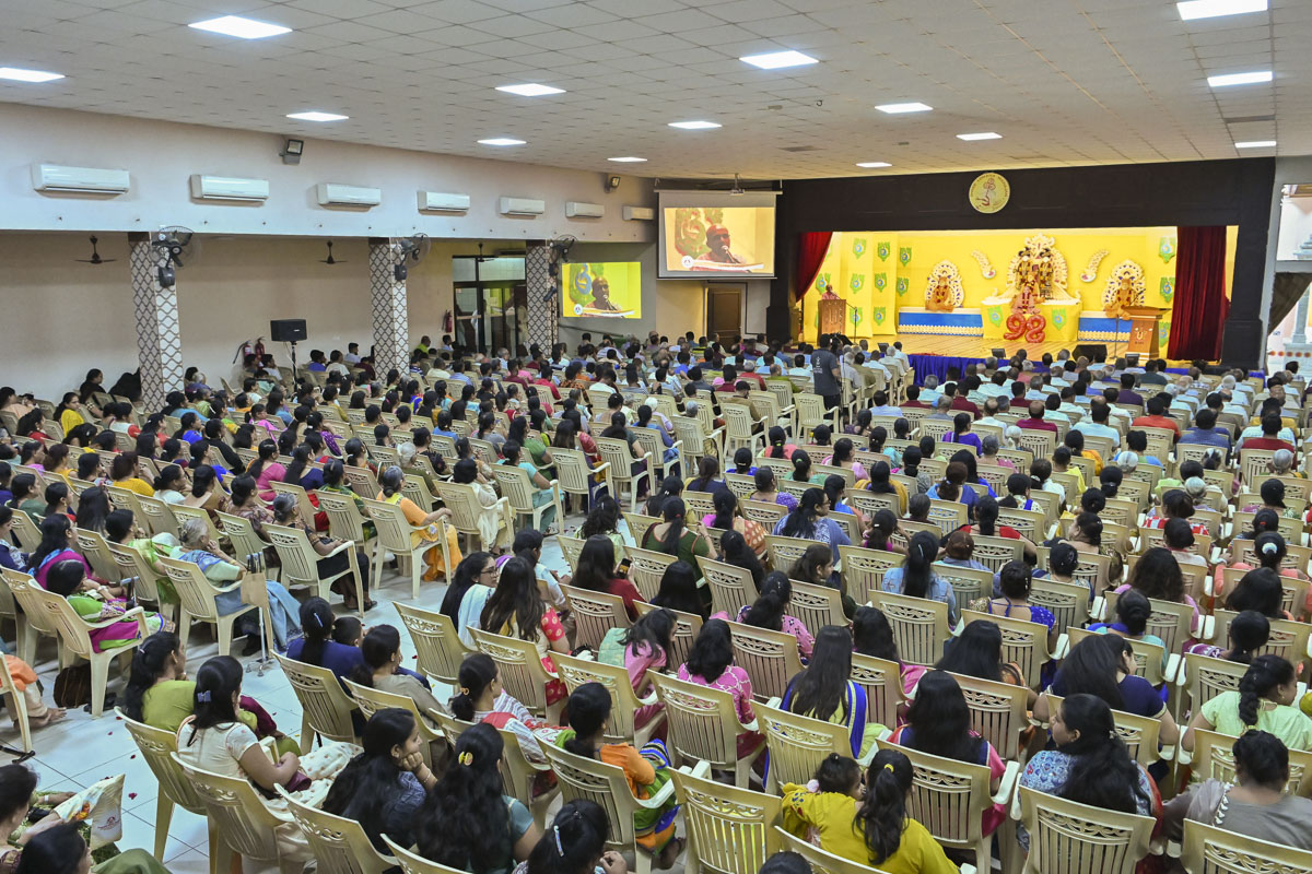 98th Birthday Celebration of Brahmaswarup Pramukh Swami Maharaj, Dar-es-Salaam