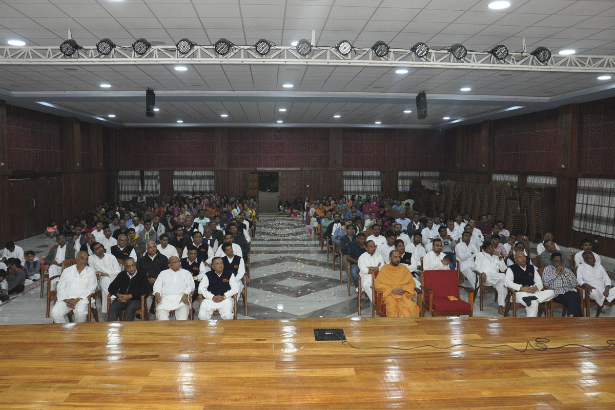 98th Birthday Celebration of Brahmaswarup Pramukh Swami Maharaj, Eldoret