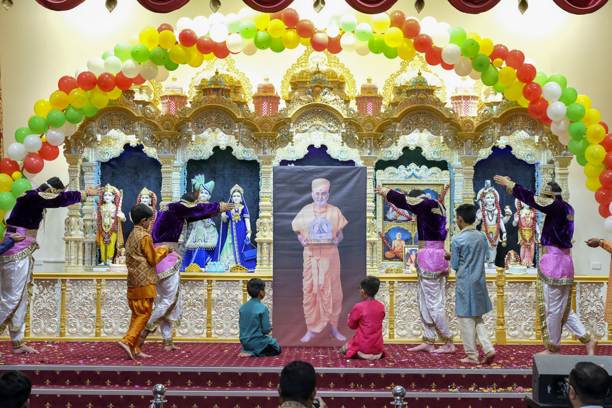 98th Birthday Celebration of Brahmaswarup Pramukh Swami Maharaj, Adelaide