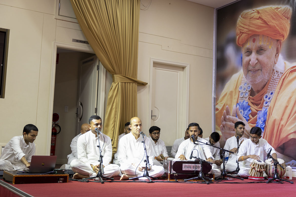 98th Birthday Celebration of Brahmaswarup Pramukh Swami Maharaj, Sydney