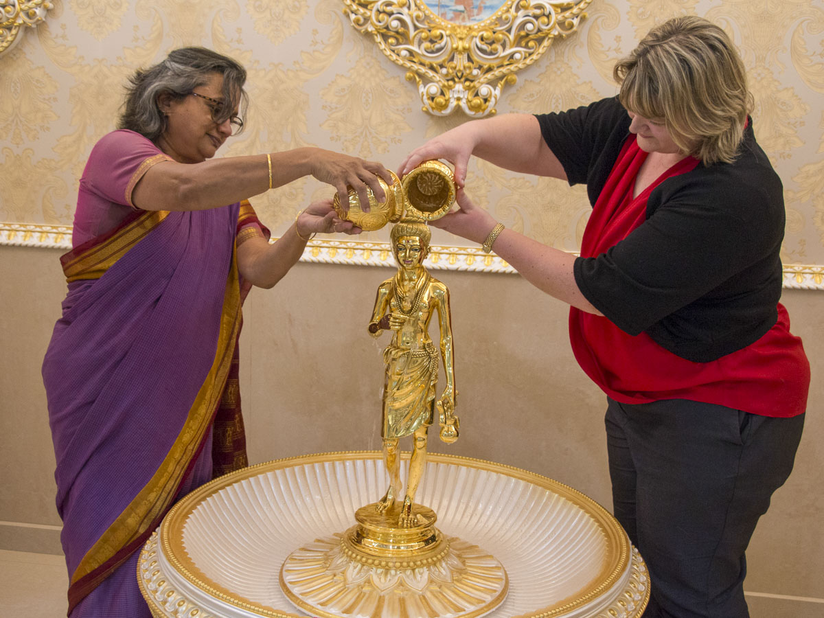 98th Birthday Celebration of Brahmaswarup Pramukh Swami Maharaj, Auckland