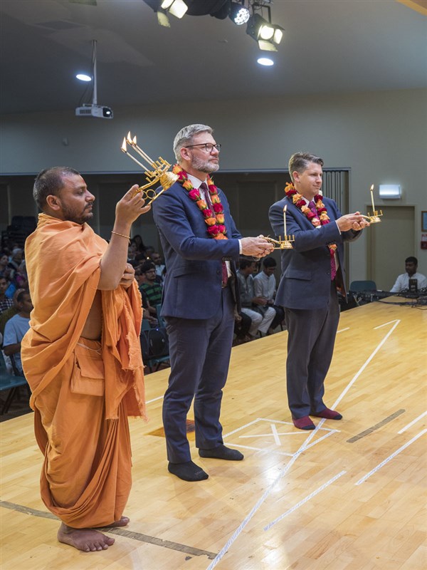 98th Birthday Celebration of Brahmaswarup Pramukh Swami Maharaj, Auckland