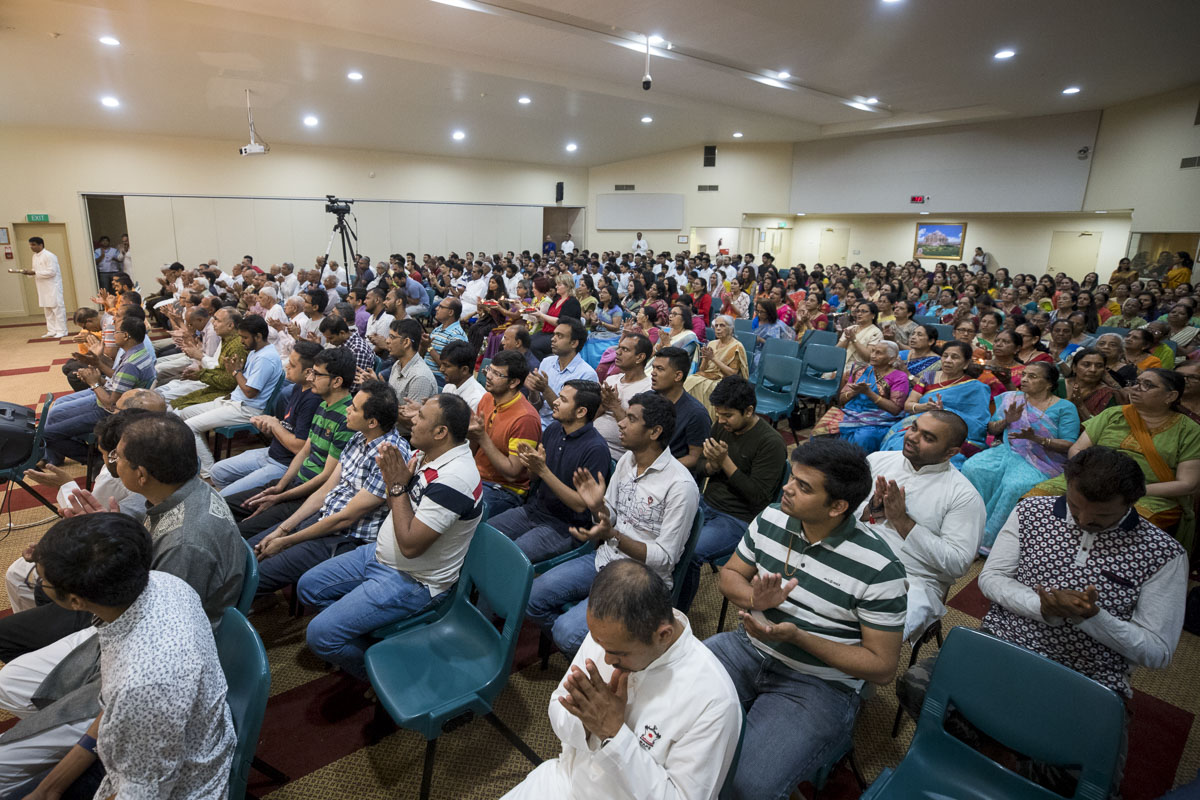 98th Birthday Celebration of Brahmaswarup Pramukh Swami Maharaj, Auckland