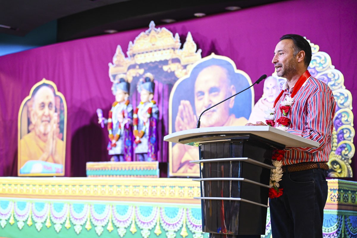 98th Birthday Celebration of Brahmaswarup Pramukh Swami Maharaj, Canberra