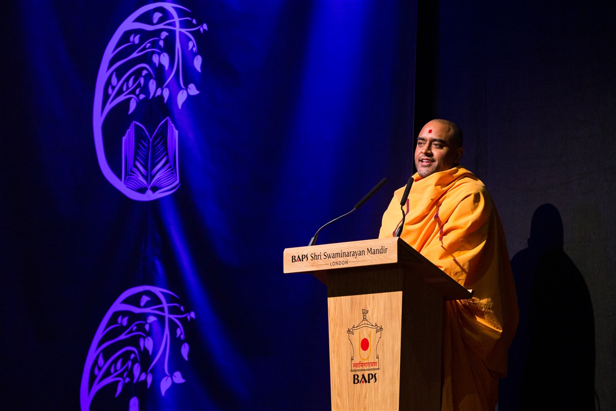 Yagnatilak Swami explores the day-to-day applicability of the Vachanamrut's timeless teachings