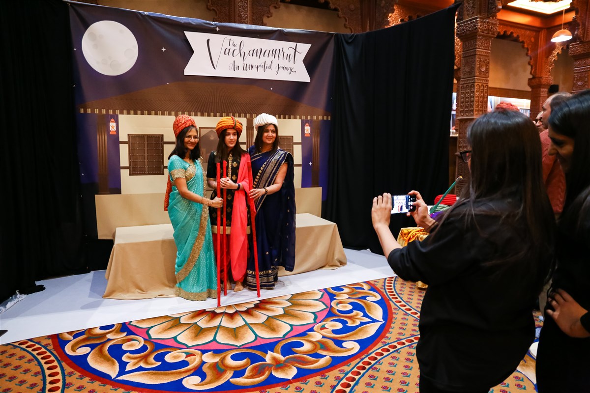 One photo area transported attendees to Akshar Ordi, the famous residence of Bhagwan Swaminarayan