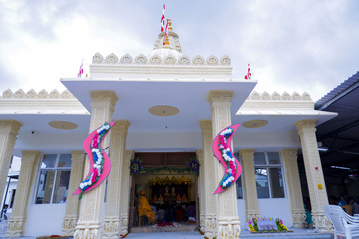 BAPS Shri Swaminarayan Mandir, South C