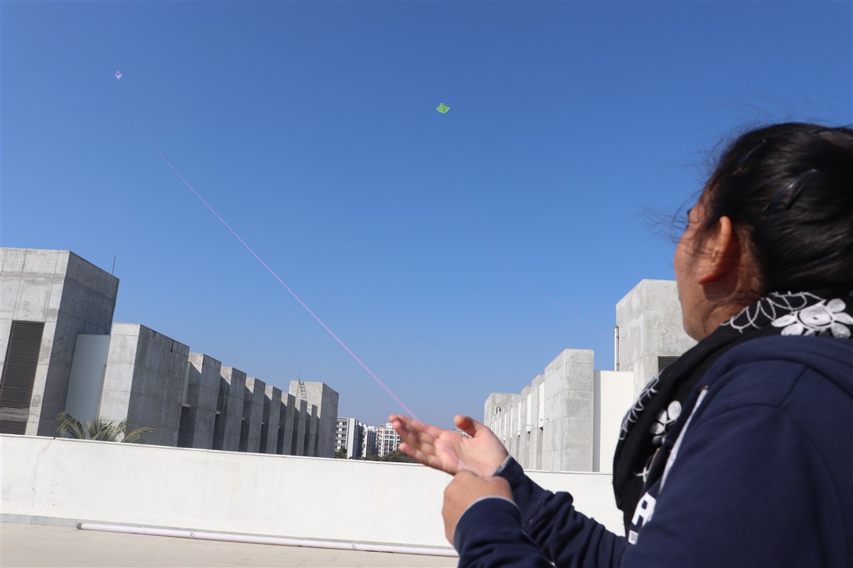Students enjoyed Traditional  kite flying 