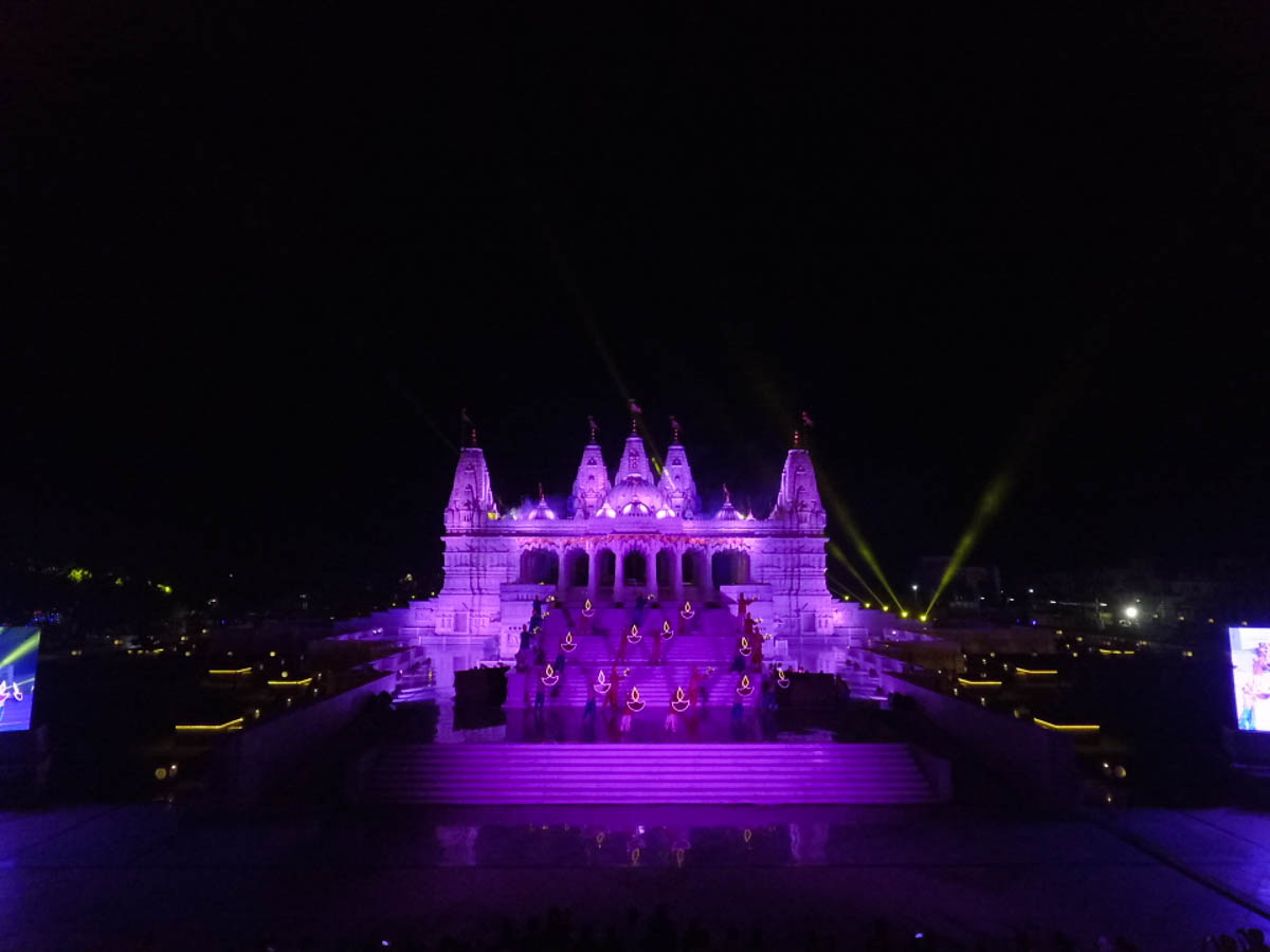 Light & Sound Show on the role of mandirs in society