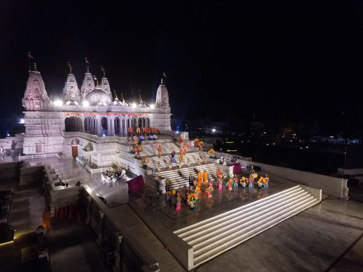 Light & Sound Show on the role of mandirs in society
