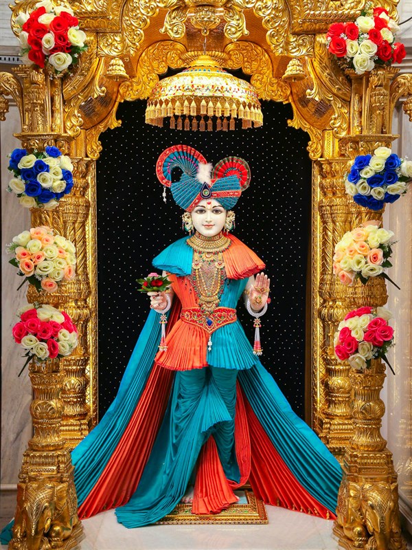 BAPS Shri Swaminarayan Mandir, Atladara, Shri Ghanshyam Maharaj