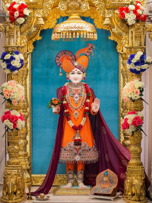 BAPS Shri Swaminarayan Mandir, Atladara, Shri Ghanshyam Maharaj
