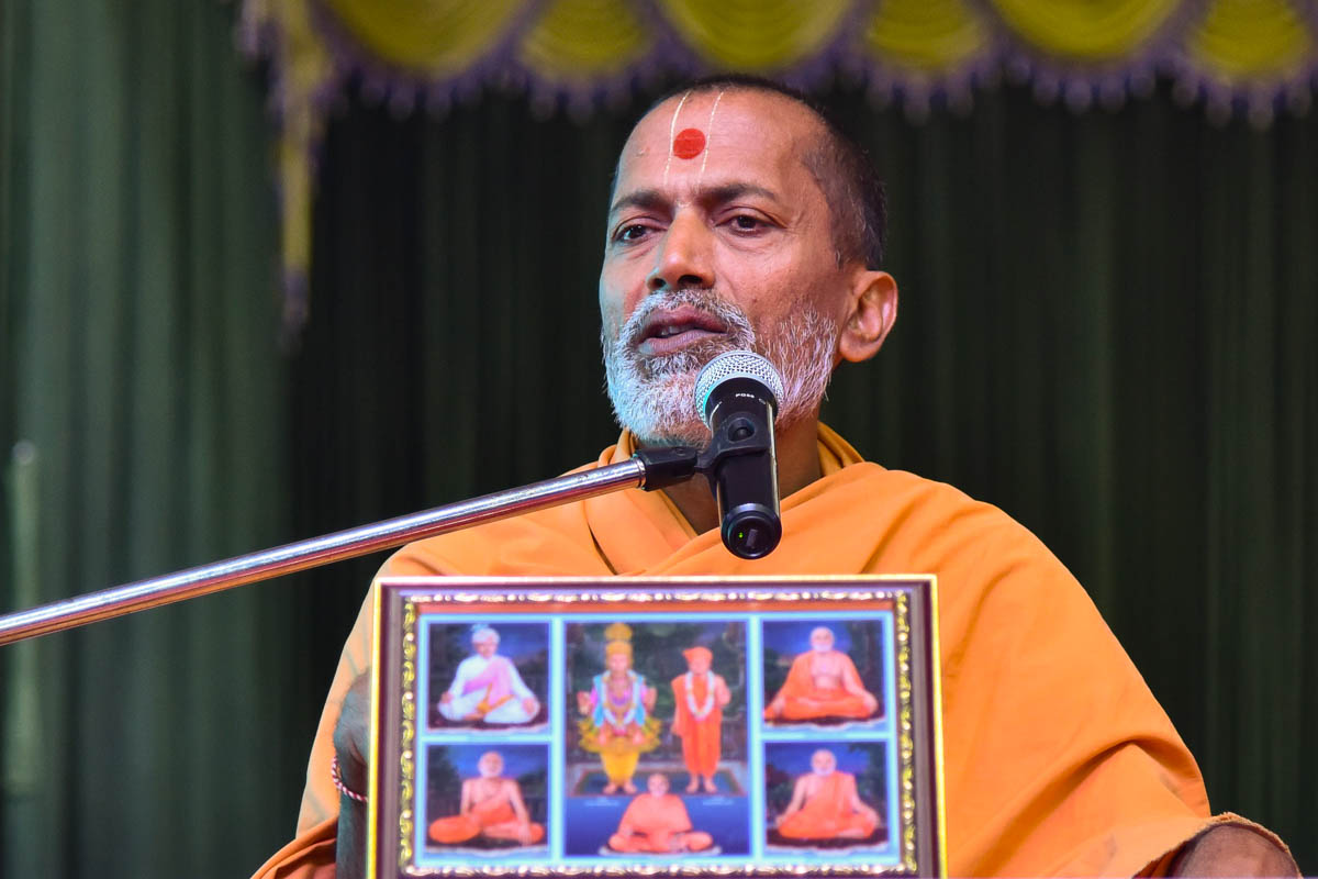 Yogesh Swami addresses the morning assembly