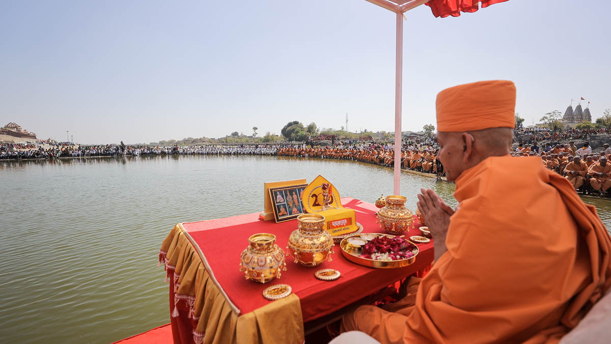 Brahmaswarup Pramukh Swami Maharaj