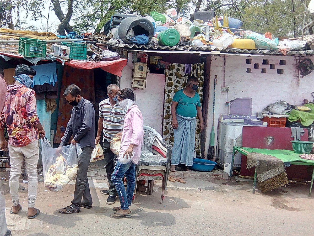 BAPS Community Services During the Coronavirus Lockdown, Ahmedabad