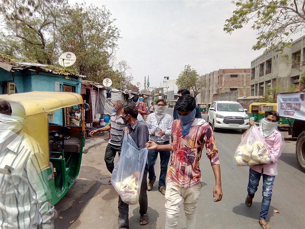 BAPS Community Services During the Coronavirus Lockdown, Ahmedabad