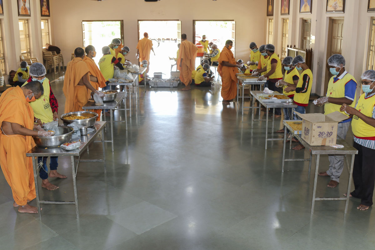 BAPS Community Services During the Coronavirus Lockdown, Bharuch