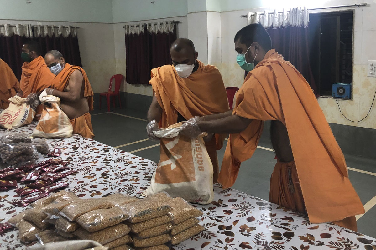 BAPS Community Services During the Coronavirus Lockdown, Nagpur
