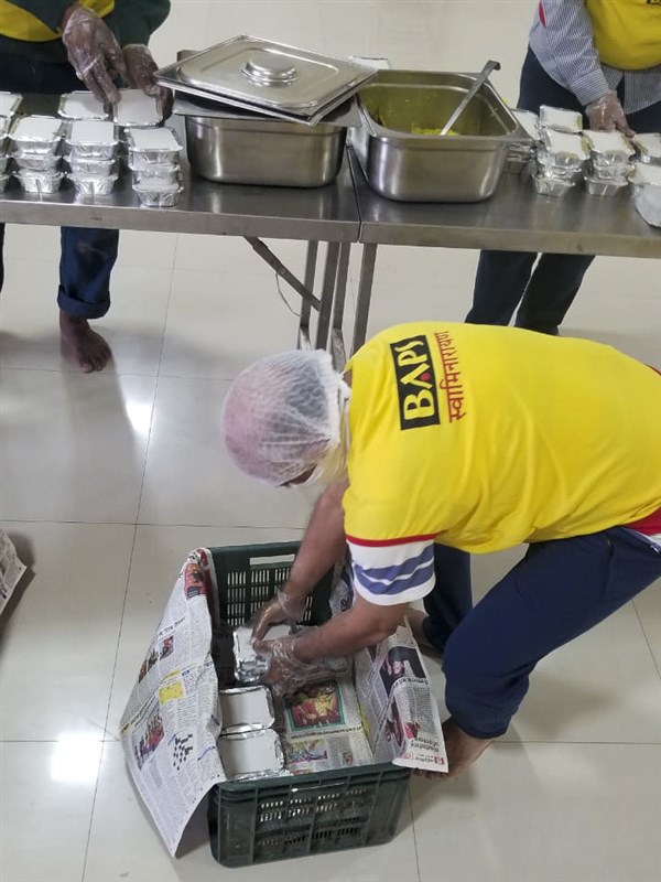 BAPS Community Services During the Coronavirus Lockdown, Indore