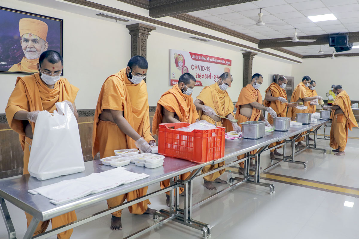 BAPS Community Services During the Coronavirus Lockdown, Surat