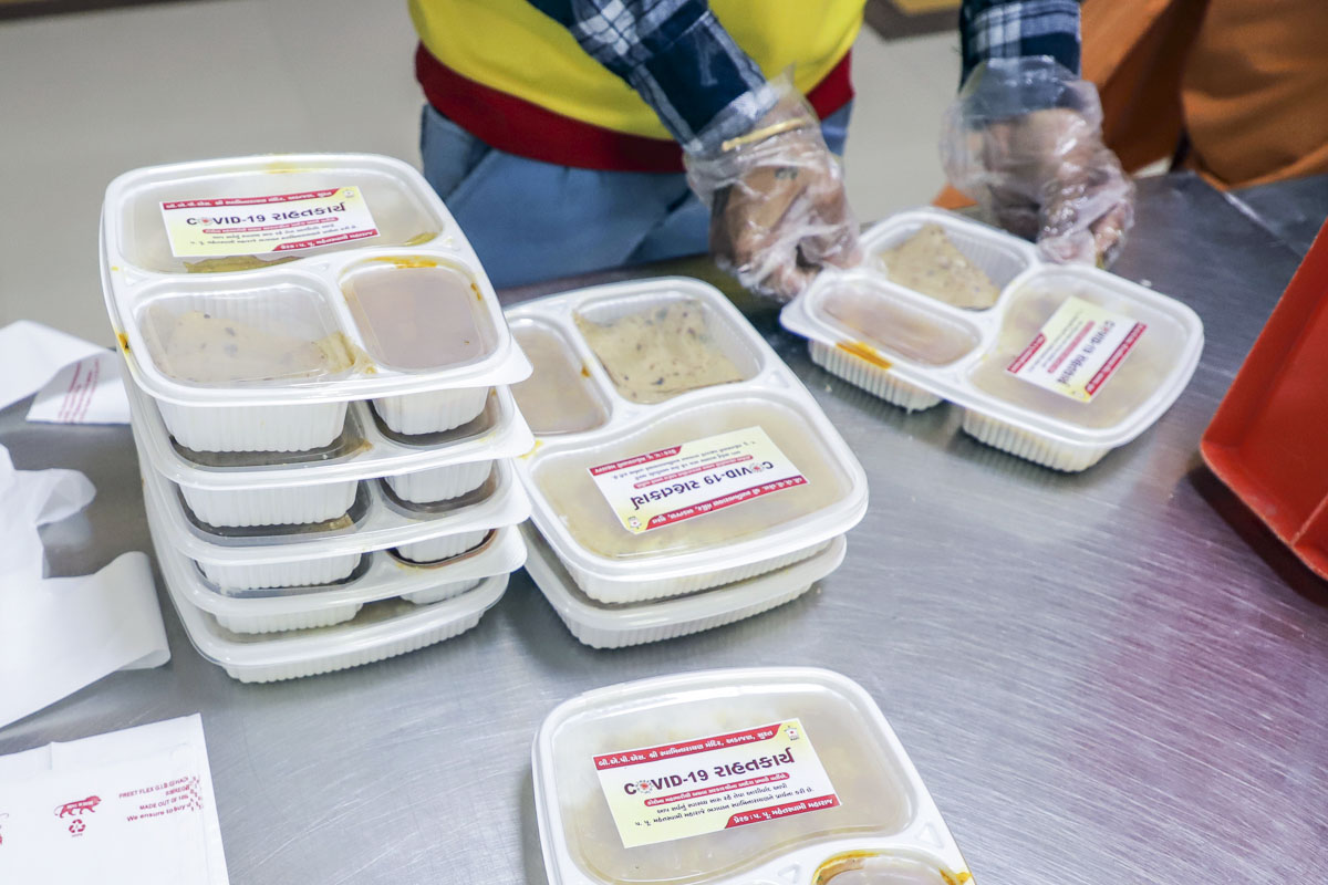 BAPS Community Services During the Coronavirus Lockdown, Surat