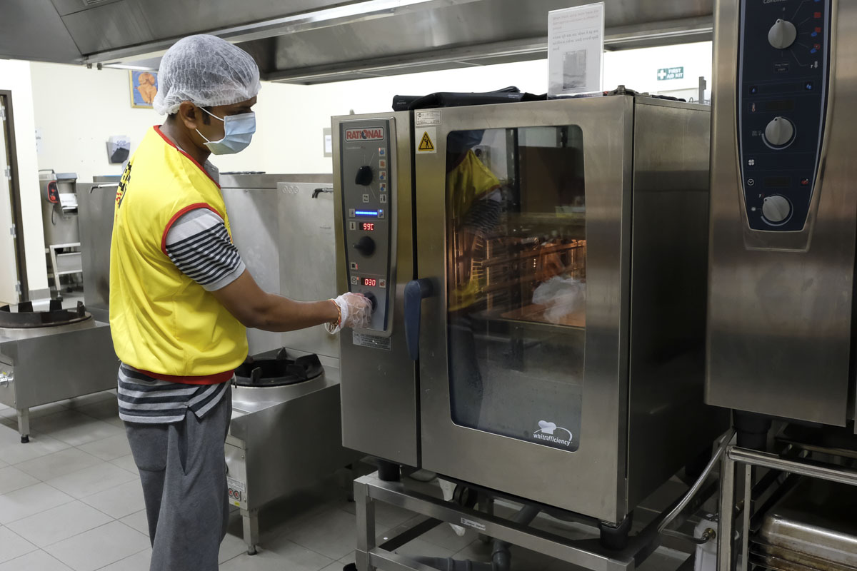 BAPS Provides Assistance During Coronavirus Pandemic, Adelaide