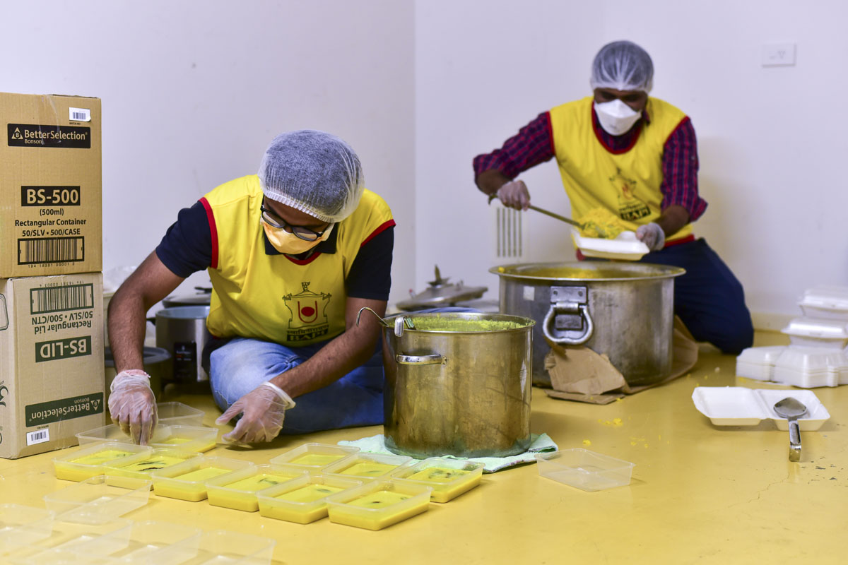 BAPS Provides Assistance During Coronavirus Pandemic, Brisbane