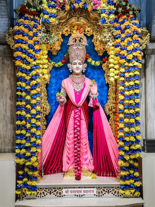 BAPS Shri Swaminarayan Mandir, Ahmedabad, Shri Ghanshyam Maharaj
