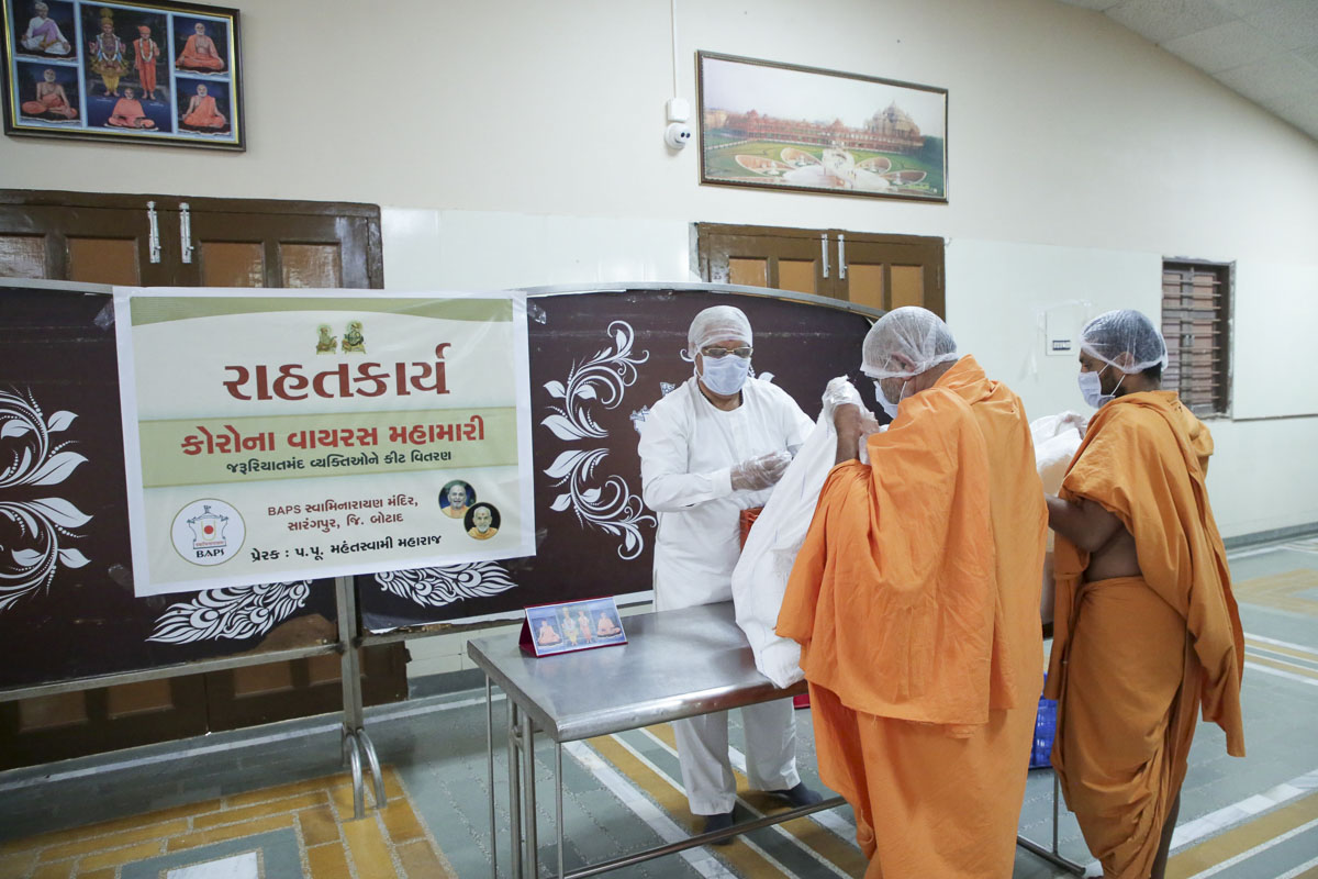 BAPS Community Services During the Coronavirus Lockdown, Sarangpur
