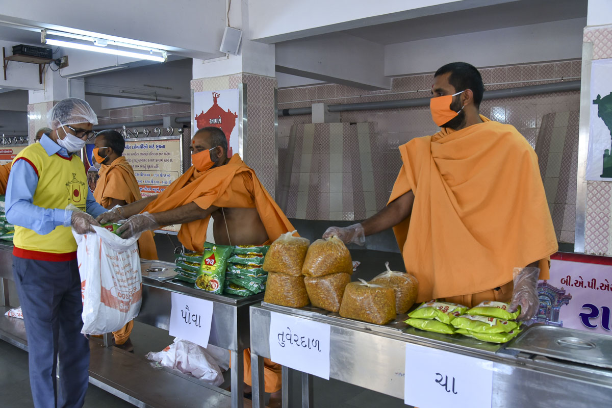 BAPS Community Services During the Coronavirus Lockdown, Gondal