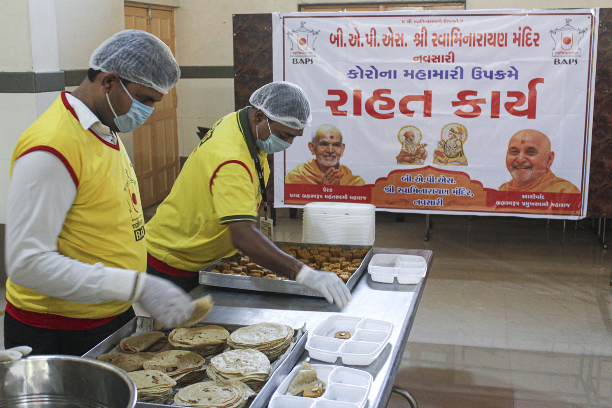 BAPS Community Services During the Coronavirus Lockdown, Navsari