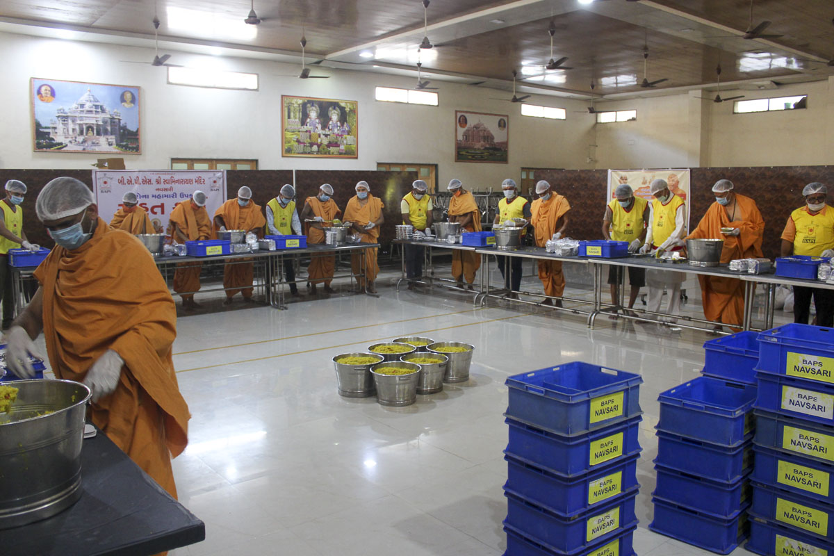 BAPS Community Services During the Coronavirus Lockdown, Navsari