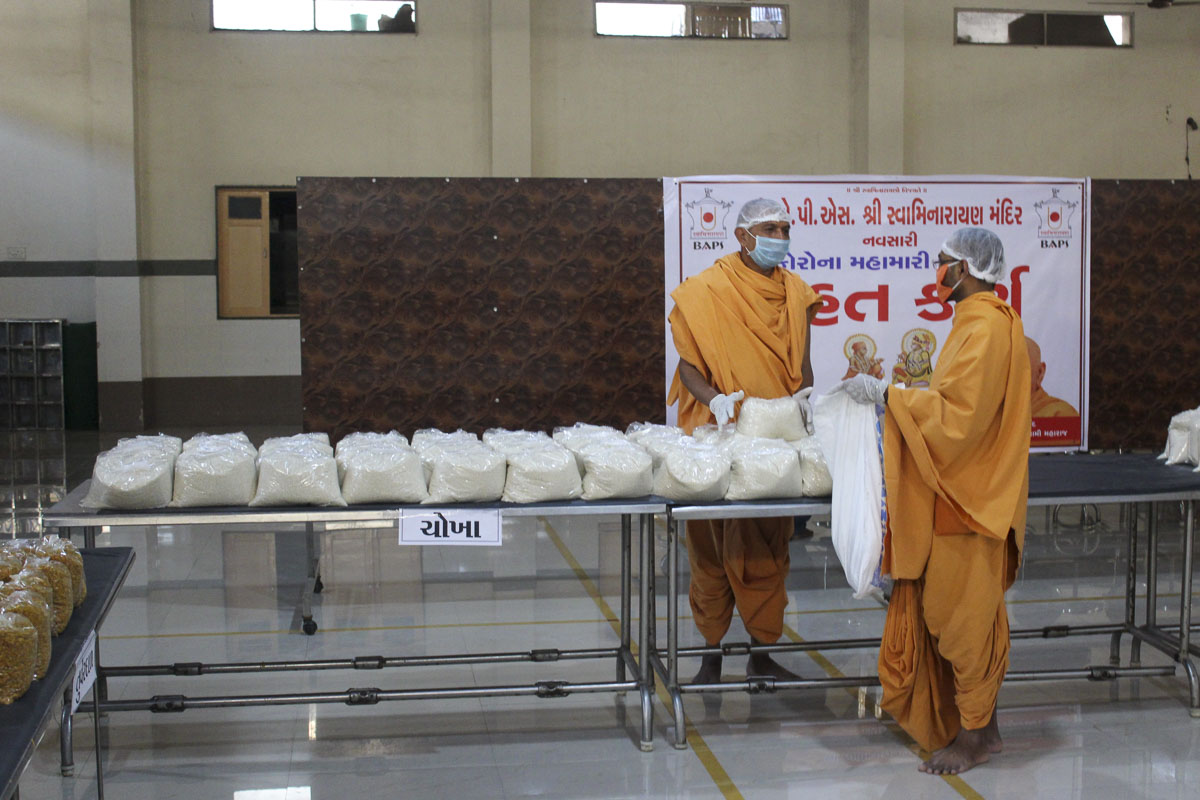 BAPS Community Services During the Coronavirus Lockdown, Navsari