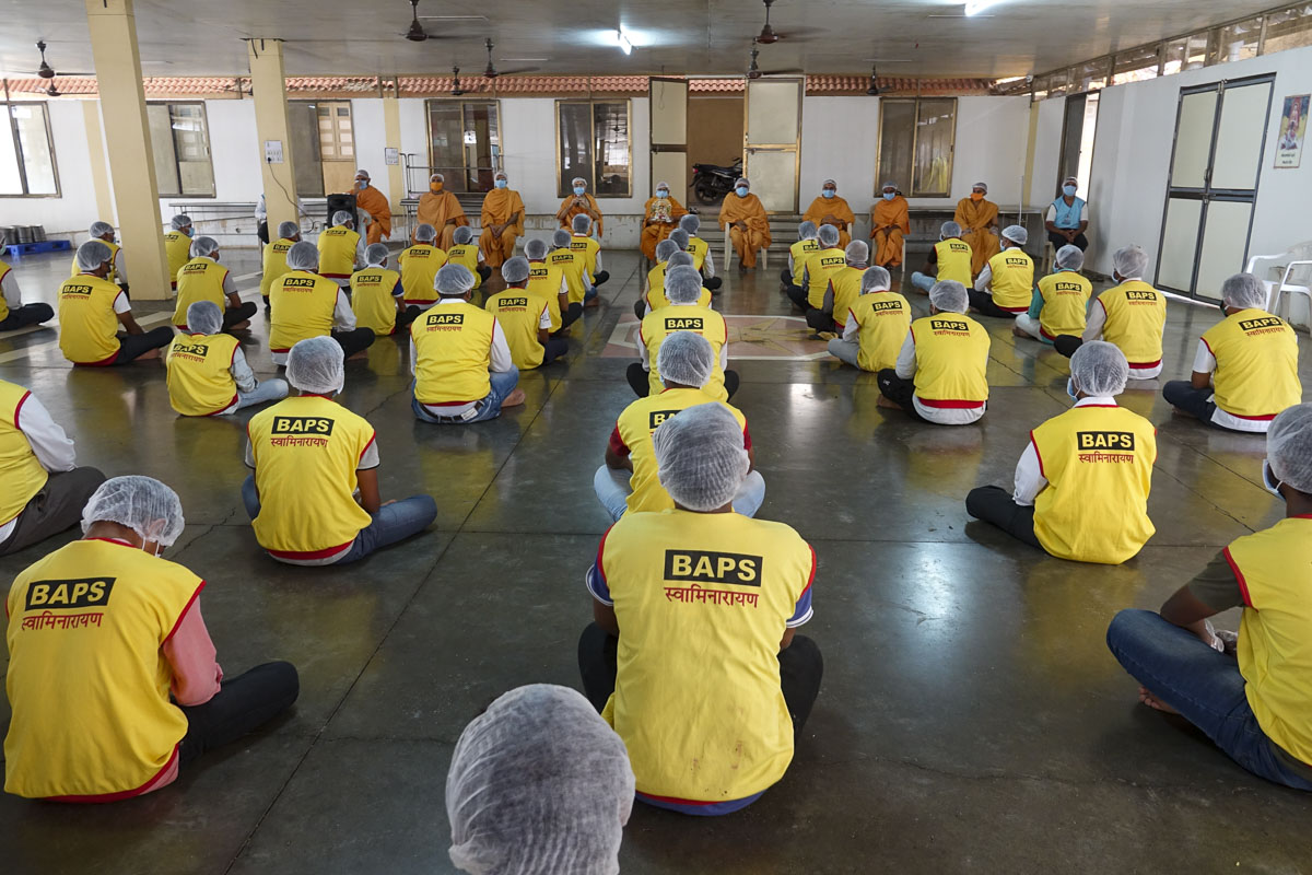 BAPS Community Services During the Coronavirus Lockdown, Sankari