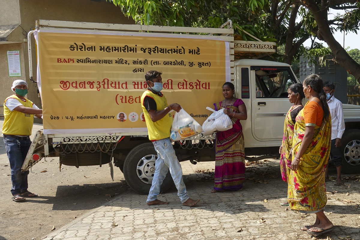 BAPS Community Services During the Coronavirus Lockdown, Sankari