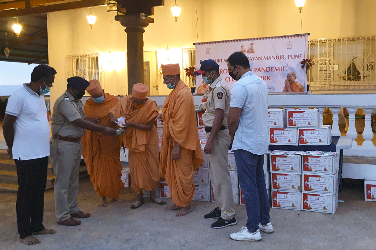 BAPS Community Services During the Coronavirus Pandemic, Pune