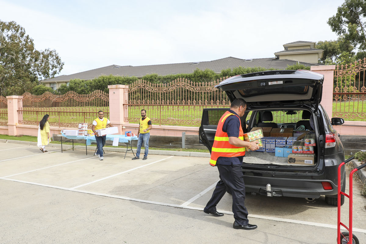 BAPS Provides Assistance During Coronavirus Pandemic, Melbourne