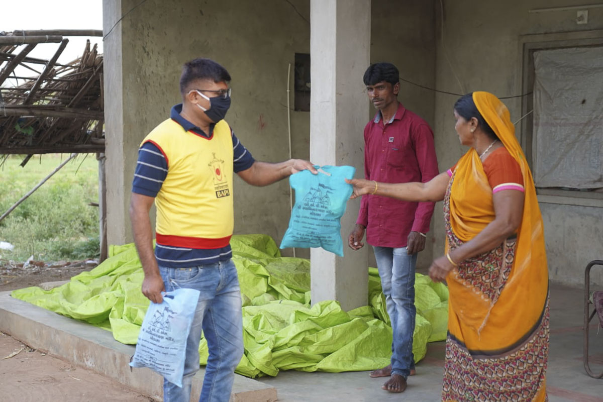BAPS Community Services During the Coronavirus Pandemic, Modasa