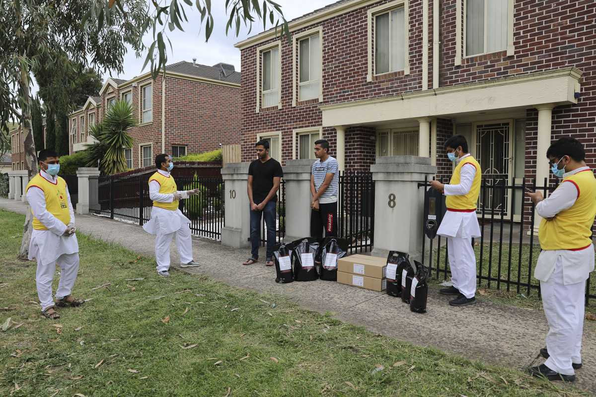 BAPS Provides Assistance During Coronavirus Pandemic, Melbourne North