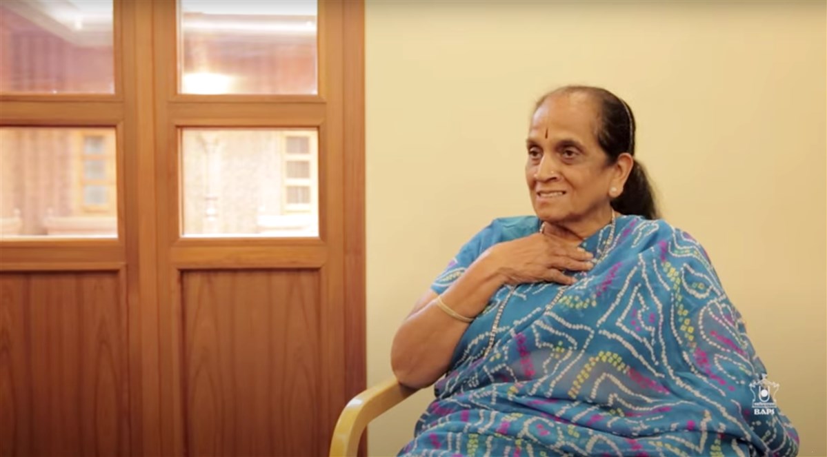 A mahila devotee, Induben, recounts her personal experiences of doing seva for London Mandir