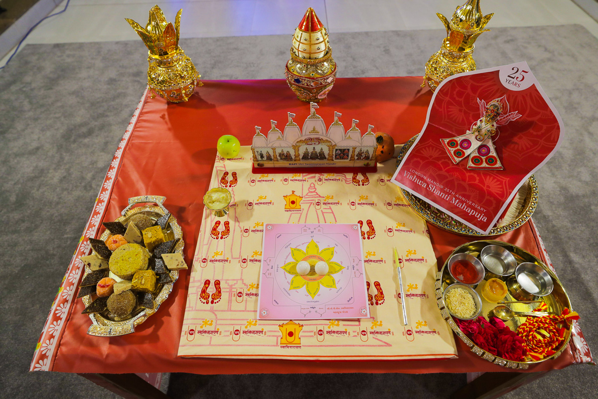 Mahapuja for London Mandir Silver Jubilee Celebration in the evening