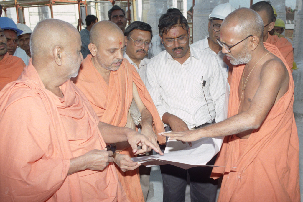 Pramukh Swami Maharaj had instructed that the mandir be completed in three years, a seemingly impossible task