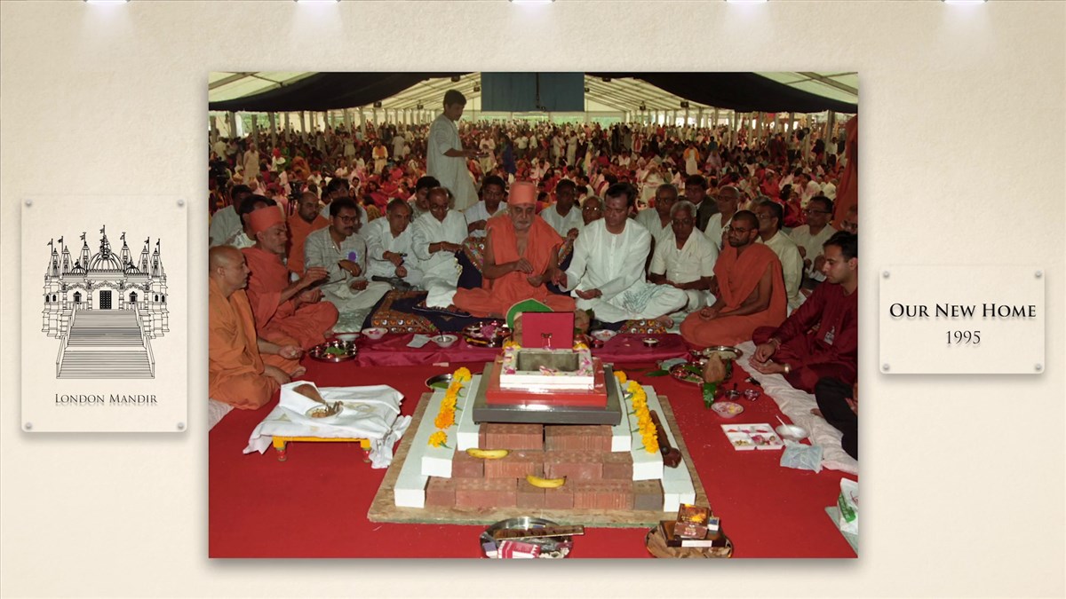 More than 2,400 devotees from around the world participated in the Vishwa Shanti Mahayagna, which took place at the Gibbons Recreation Ground, opposite the mandir