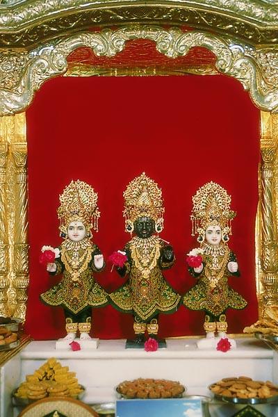 Bhagwan Swaminarayan, Aksharbrahma Gunatitanand Swami  and Shri Gopalanand Swami 