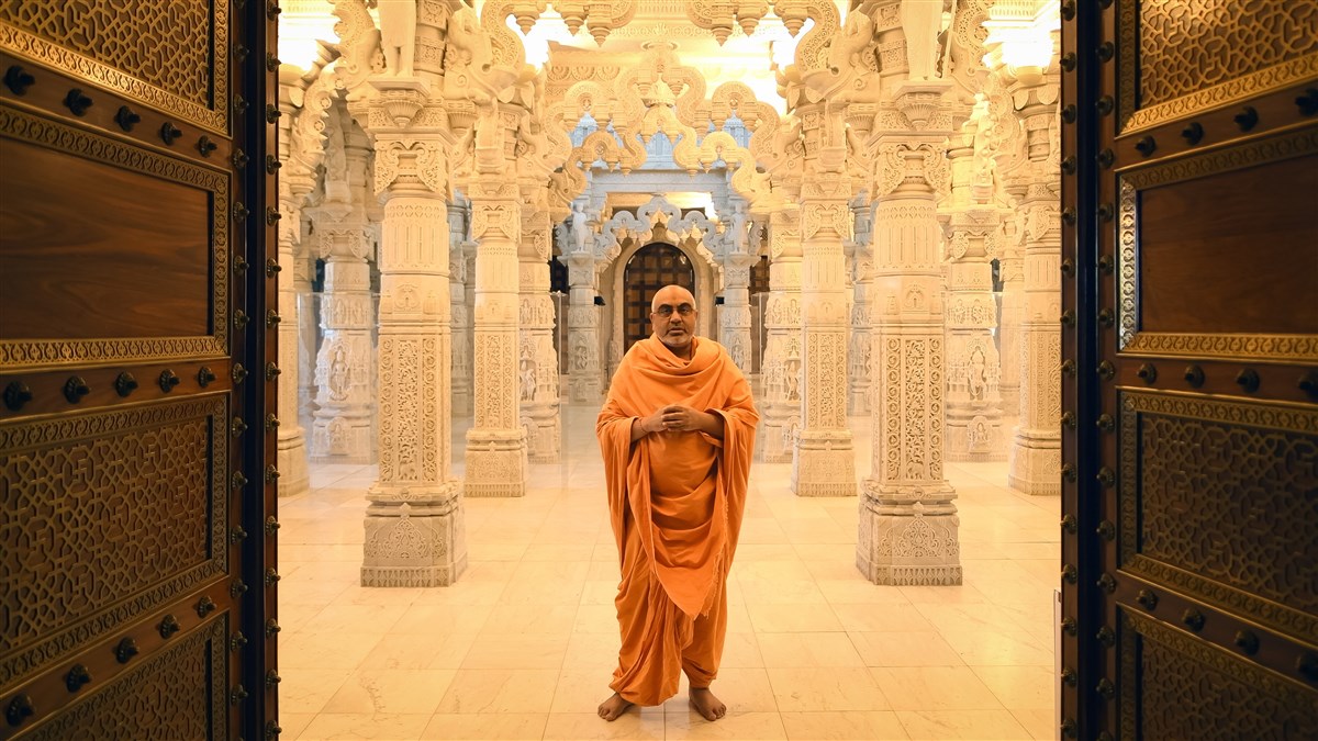 Yogvivekdas Swami explained the religious significance of the Mandir and its role in the community as he welcomed viewers inside