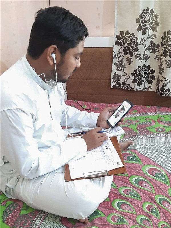 Satsang Diksha: Sanskrit Shlok Memorization Competition, India