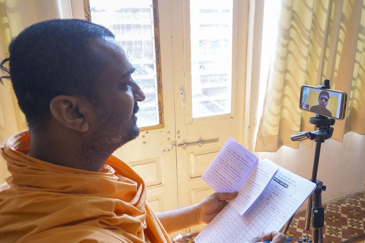 Satsang Diksha: Sanskrit Shlok Memorization Competition, India
